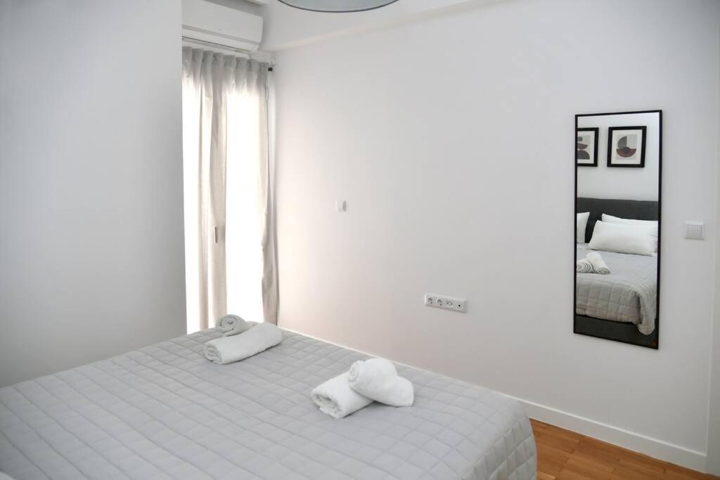 Modern Apartment In Ipitou, Plaka Aten Exteriör bild